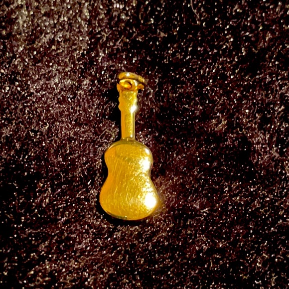 14K 585 Yellow Gold Guitar - Picture 3 of 4